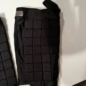 Body Togs - Wearable Weights! (Use‎ the Velcro to Strap them To Calves) ( w/a/x)